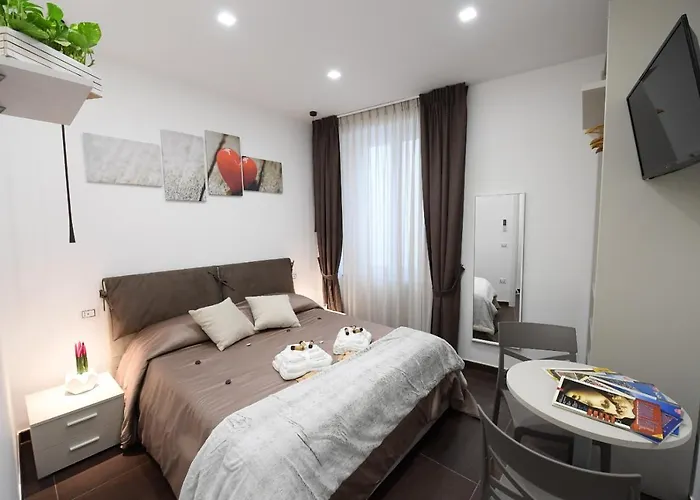 Bed & Breakfast In Centro Storico Salerno