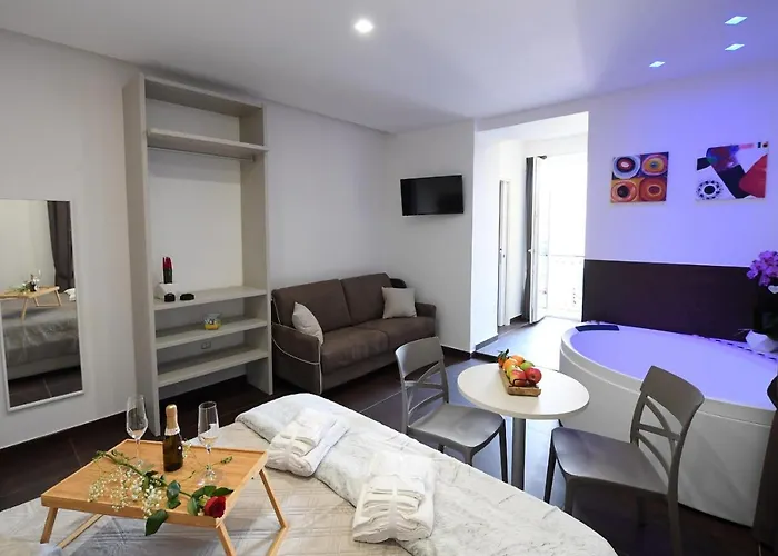 Bed & Breakfast In Centro Storico 4*