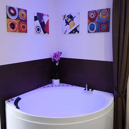 Bed & Breakfast In Centro Storico Salerno