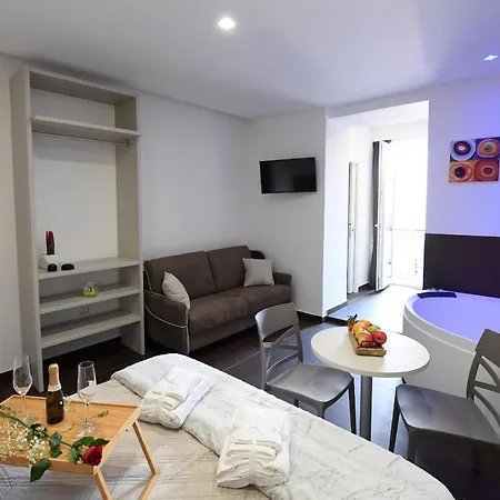 Bed & Breakfast In Centro Storico 4*